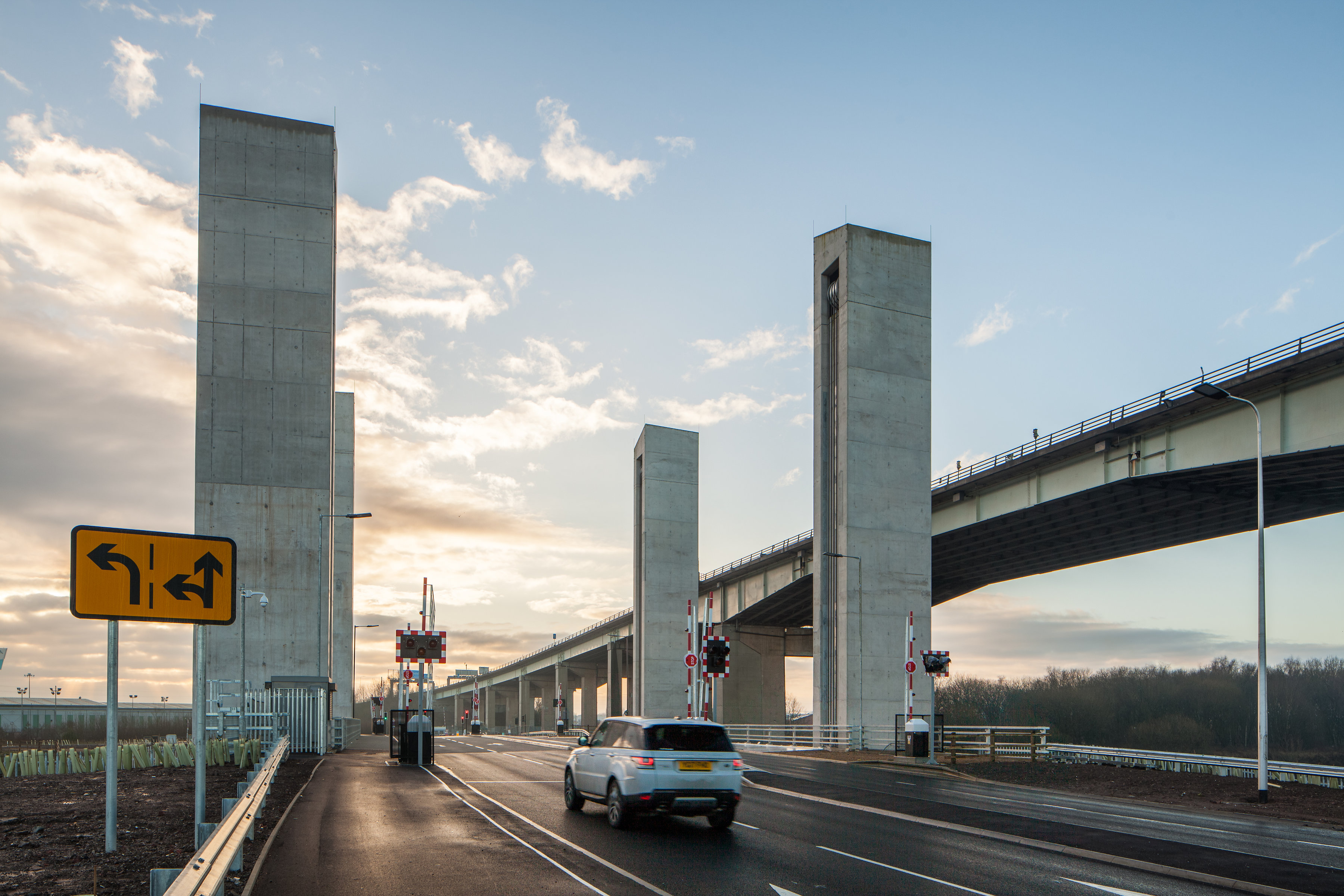 Closure of Salford Western Gateway Lifting Bridge